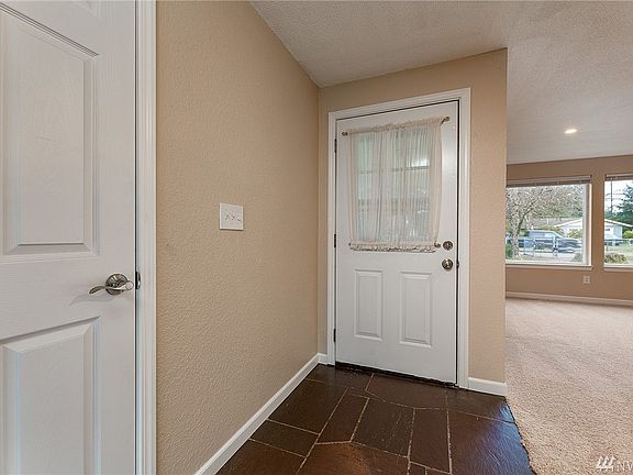 5th image of 15001 11th Avenue Ct E