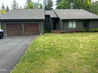 45 Olalla Rd, Toledo, OR 97391