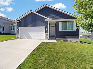 2440 E Kenyon Ave, Des Moines, IA 50320