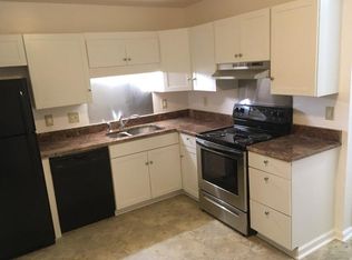 8 Commercial Row APT D, Charleston, SC 29412