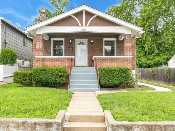 8823 Ivy Ave, Saint Louis, MO 63123