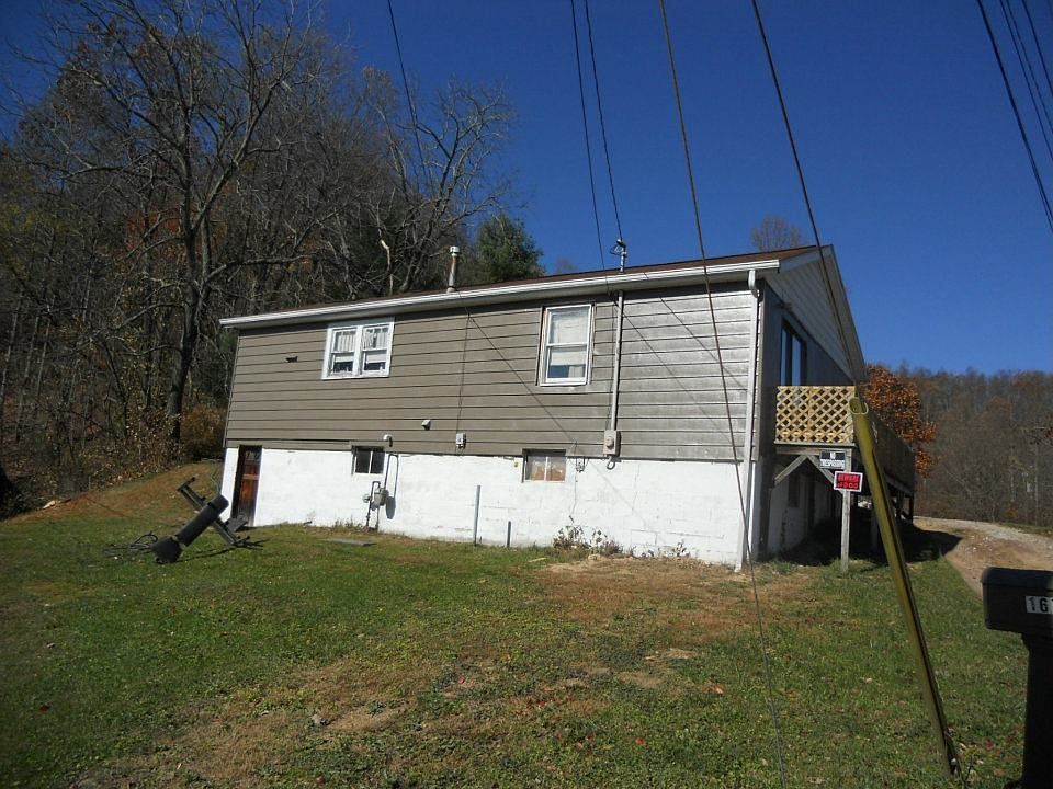 2nd image of 167 Boblett Hl