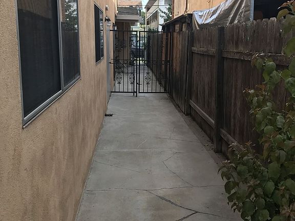 4th image of 539 Saint Louis Ave APT D