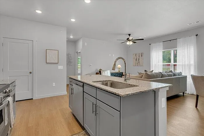 711 E Huntsville Rd #535 — Photo 10