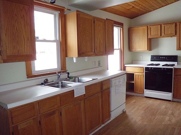 Kitchen 1 with Lots of Cabinet Space