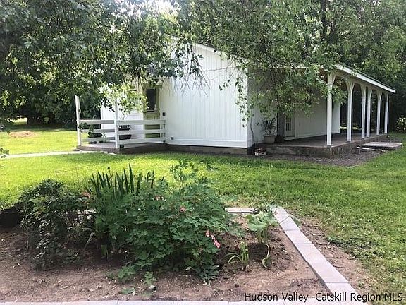 5th image of 8 Penny Ln