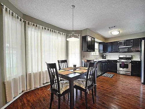 10901 Watchful Fox Dr — Photo 3