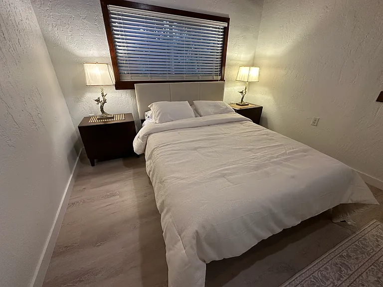 2650 Philippe Pkwy — Photo 30