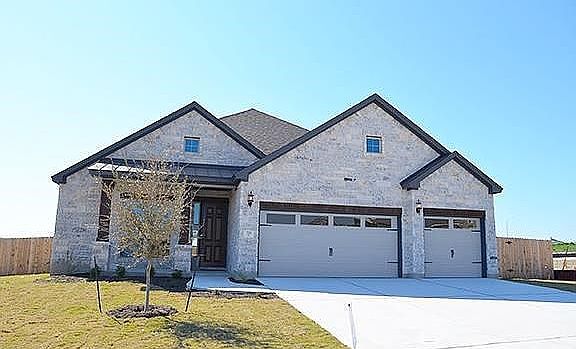 1st image of 721 Carillion Dr
