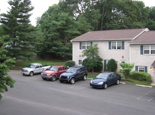 106 Hampstead Dr #106, Ambler, PA