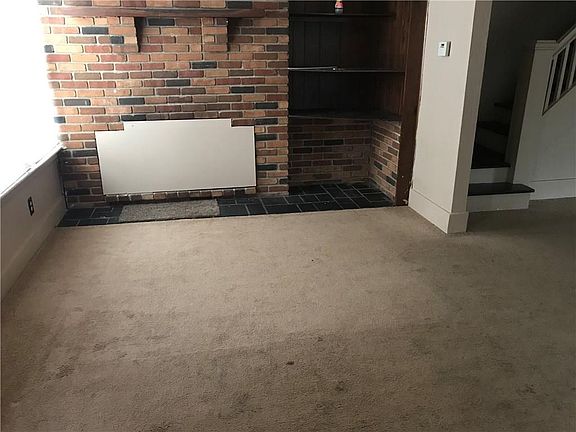 3rd image of 120 Piper St #122