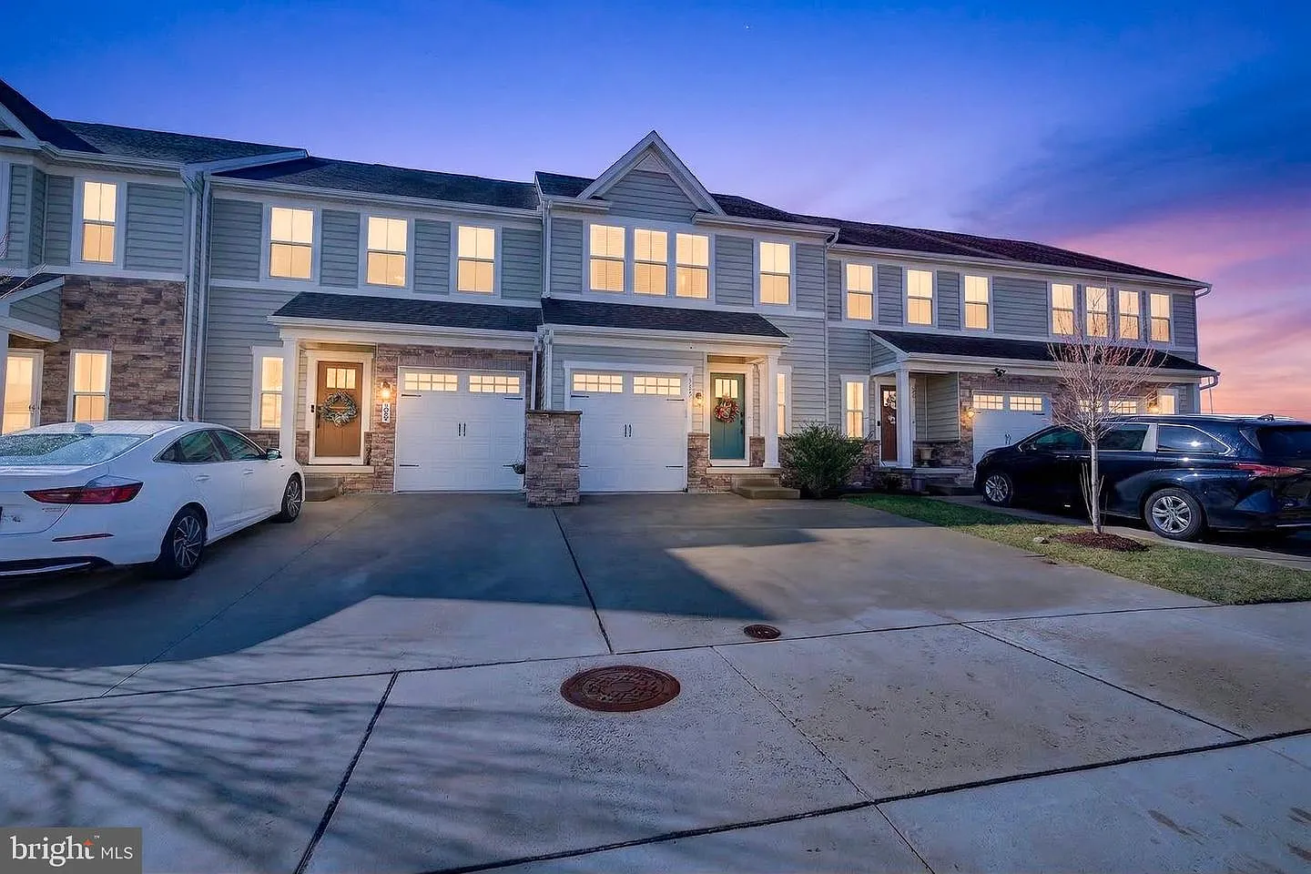 398 Goodwick Dr photo 1