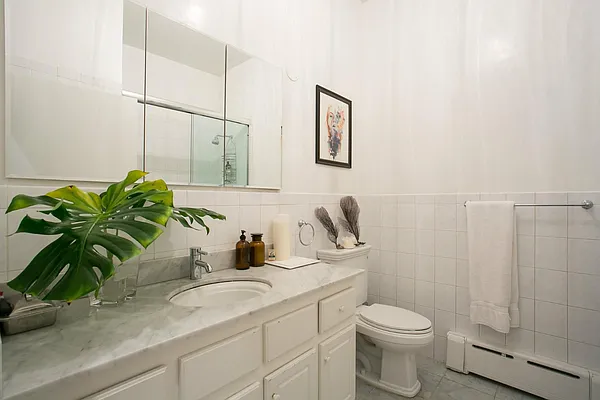 Rented by Keller Williams NYC | media 24