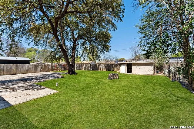 5035 Village Crst — Photo 22