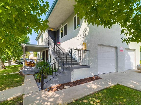 3rd image of 1076 Turquoise St