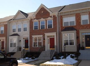 591 Edmonton Ter NE, Leesburg, VA 20176