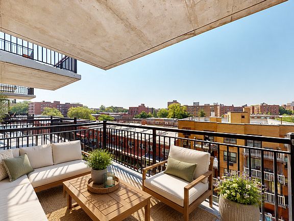 2nd image of 14474 Northern Blvd APT 7C