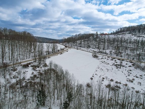 2nd image of 100 W Judd Rd