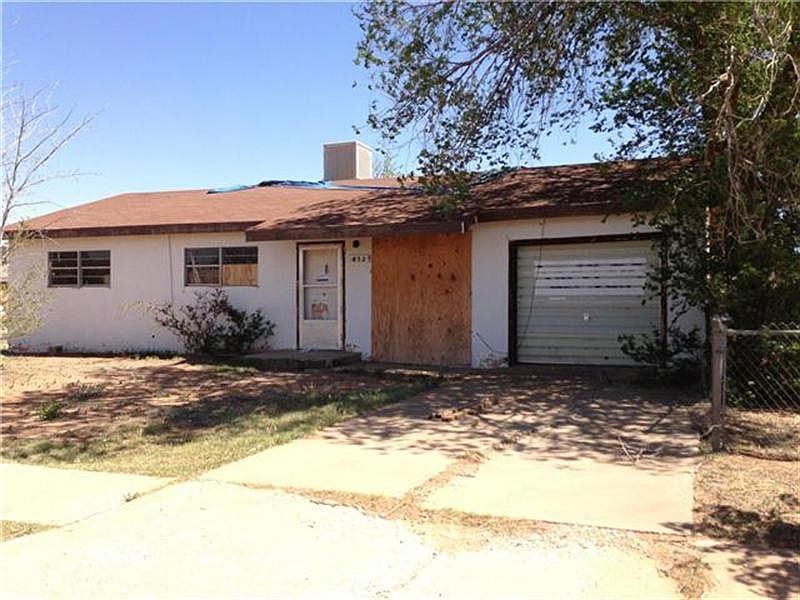 1st image of 832 Hondo St