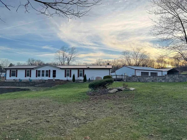 10864 E Blue Sky Rd N, Springville, IN 47462