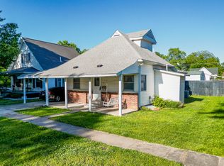 312 N 11th St, Herrin, IL 62948