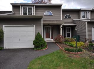2015 Rosedale Way, Schenectady, NY 12303