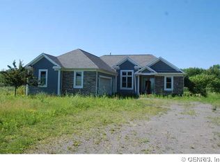 809 Whitney Rd, Ontario, NY 14519