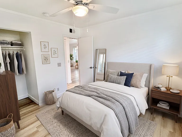 6557 E Osborn Rd #6 — Photo 21