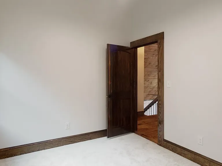 186 Buoy Dr — Photo 12