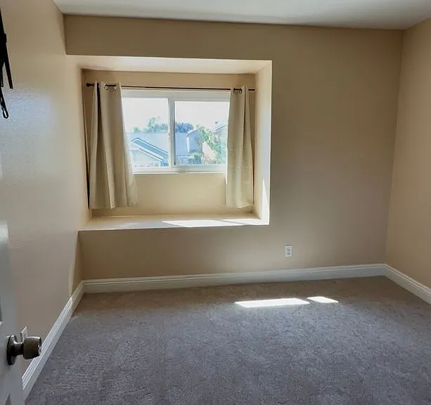 11859 Rustic Pl — Photo 8