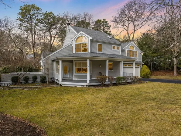 18 Southview Way, Falmouth, MA 02540
