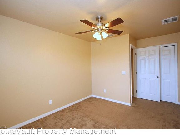 5th image of 391 Shadow Lakes Dr