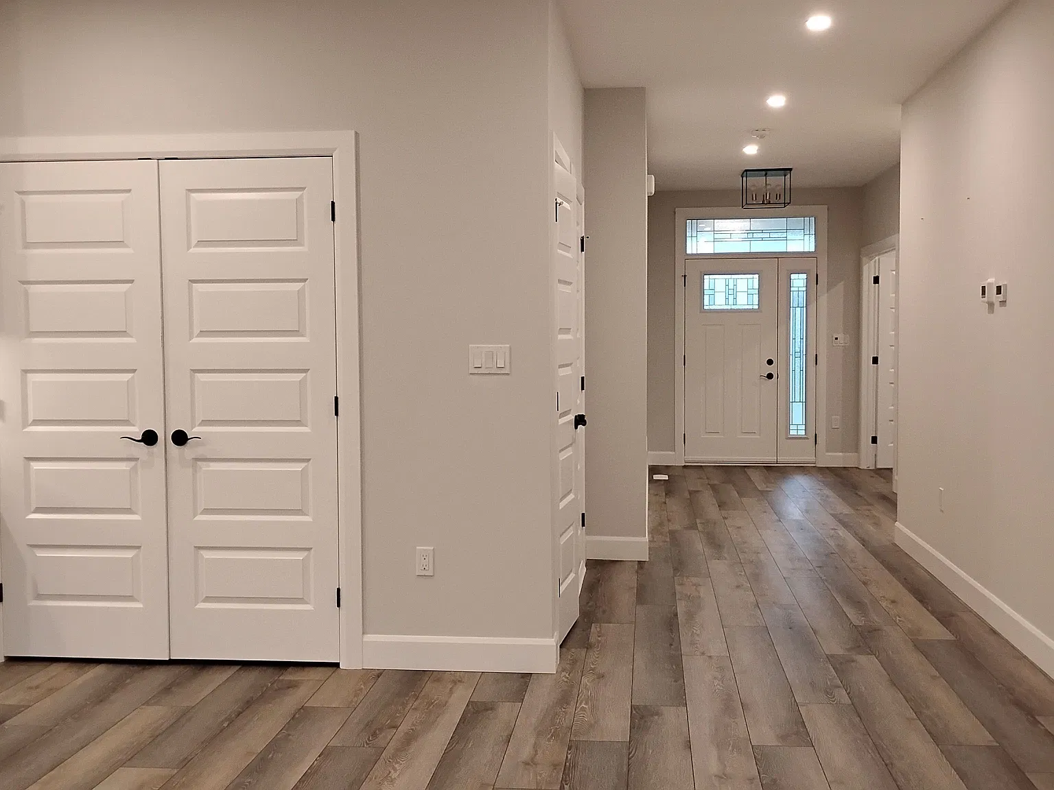 3 bed, $2,900 — Photo 3