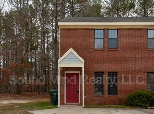 2809 Ferret Ct, Raleigh, NC 27610