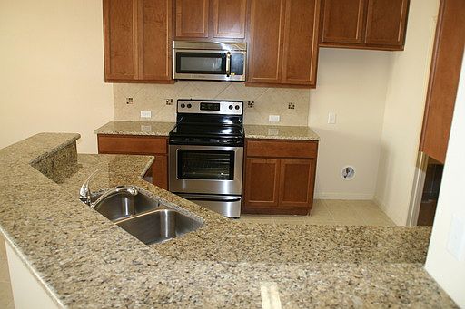 3rd image of 2410 Great Oaks Dr APT 604