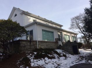 123 Salem St, Woburn, MA 01801