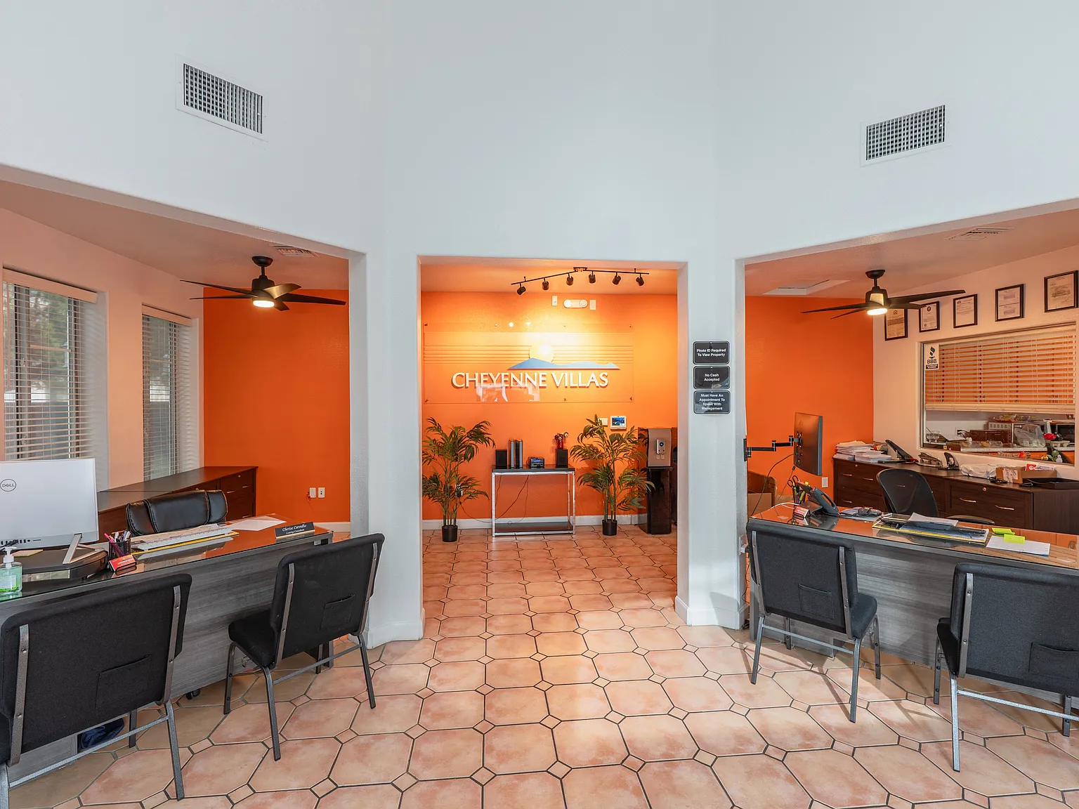 Cheyenne Villas — Photo 2