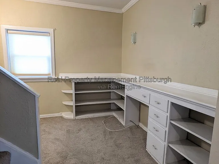 302 W Miller Ave — Photo 10