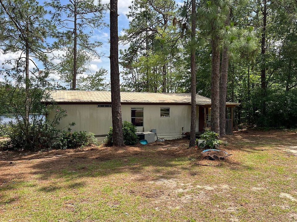 1st image of 1596C Hodges Cir