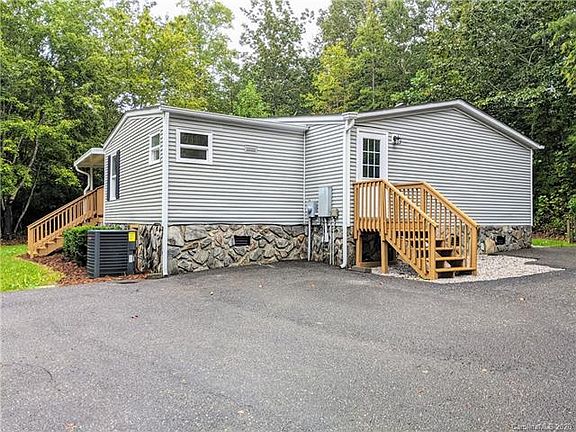 2nd image of 7 Misty Mountain Dr