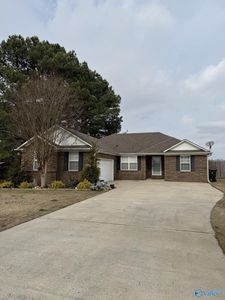 1797 Ready Section Rd, Toney, AL, 35773