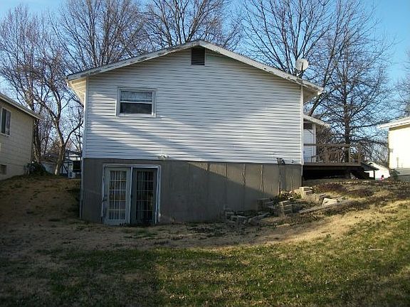 4th image of 2482 Soundview Ct