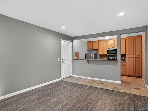 5th image of 9860 Dale Ave Unit B9