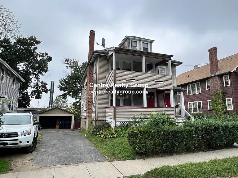 30 Slade St — Photo 10