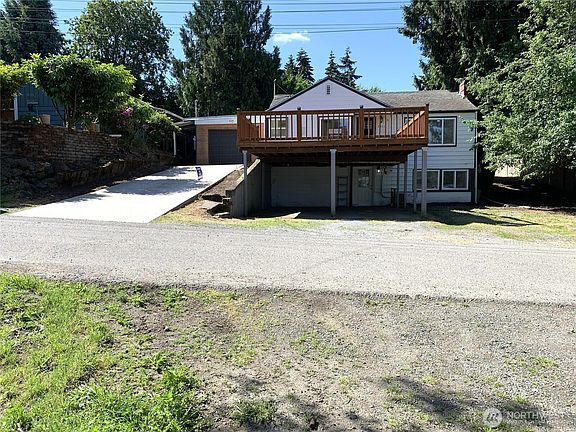 2nd image of 2315 S 116th Place