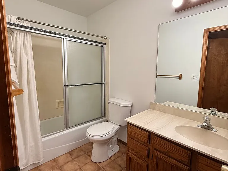 2333 N Plateau Dr — Photo 14