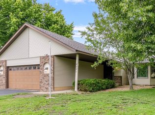 4031 154th Ct W, Rosemount, MN 55068