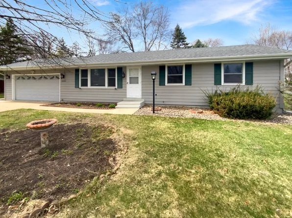 10100 Upton Rd, Bloomington, MN 55431