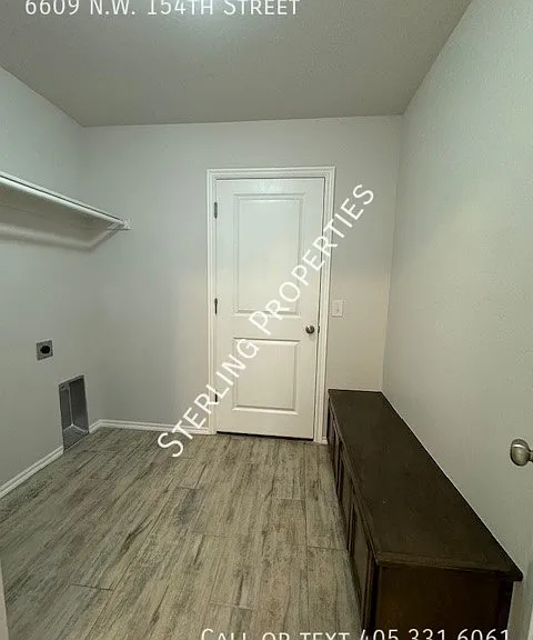 6609 NW 154th St — Photo 8