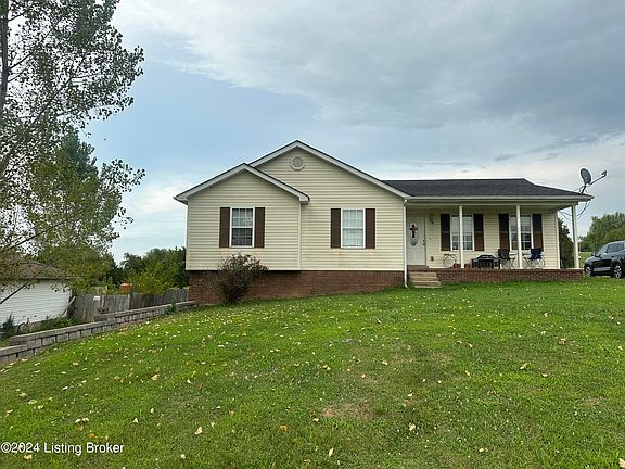 3rd image of 111 Trent Ln